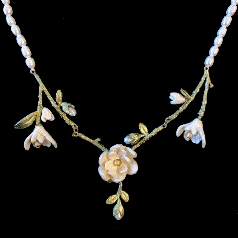 Ladies Necklaces for Travel Spark-Magnolia Necklace - Flower Pearls