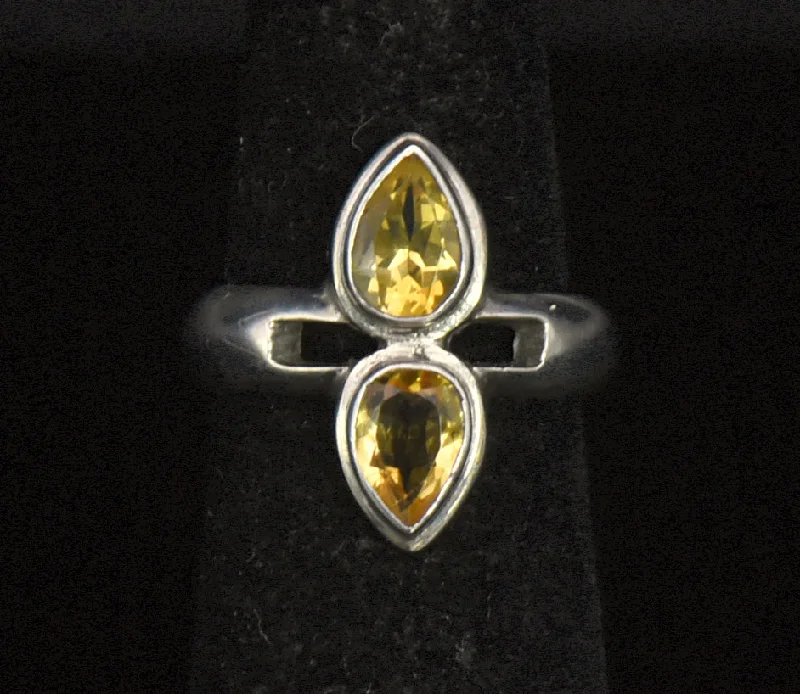 Ladies Delicate Rings -Vintage Handmade Citrine Sterling Silver Ring - Size 3.5