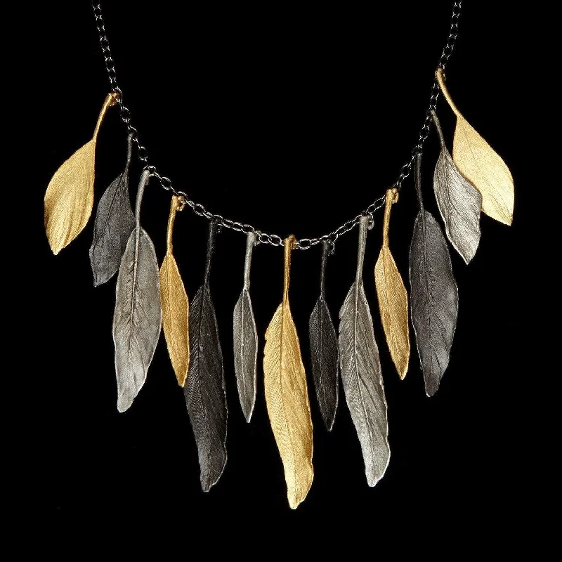 Ladies Necklaces with Teardrop Glow-Feather Necklace - Tricolor