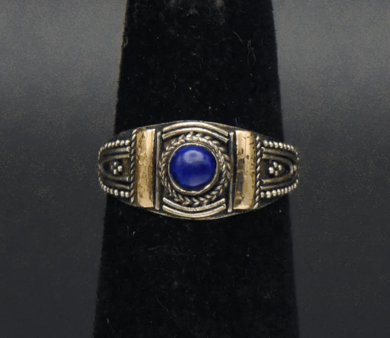 Ladies Signet Rings -Vintage Handmade Lapis Lazuli Sterling Silver Ring Ring - Size 3