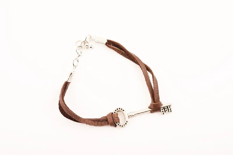 Ladies Romantic Rose Bracelets -Leather Key Bracelet