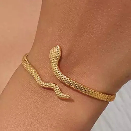 Ladies Animal Theme Bracelets -Sssssnake Bracelet