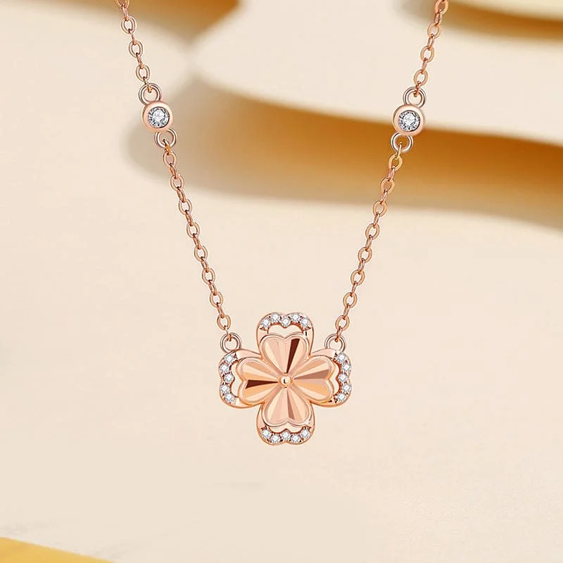 Ladies Necklaces with Yellow Fibrolite-spinning clover necklace