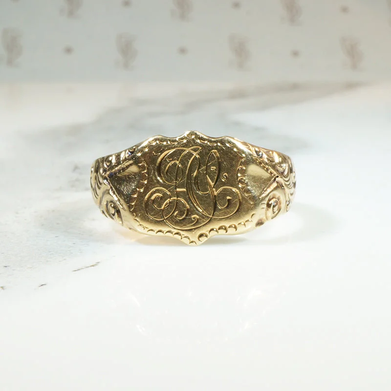 Ladies Butterfly Rings -Al's Victorian Engraved Gold Signet Ring