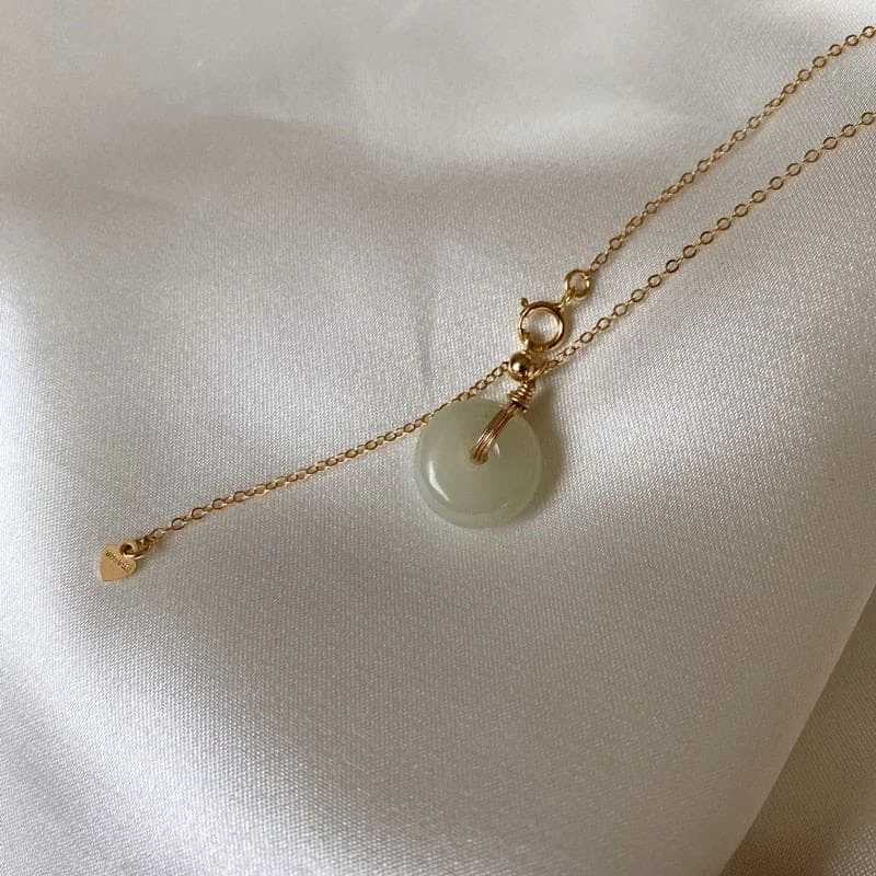 Ladies Necklaces with Pure Okenite-Synthetic Jade Pendant Necklace