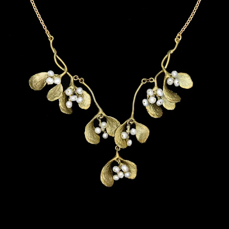 Ladies Necklaces Fresh Style-Mistletoe Necklace - Statement