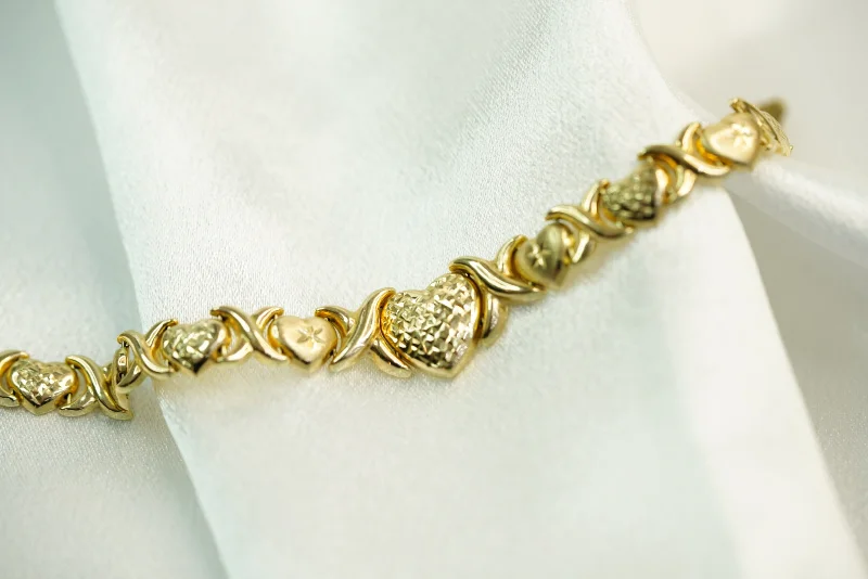 Ladies Zirconia Sparkle Bracelets -14k Big Heart XO Bracelet