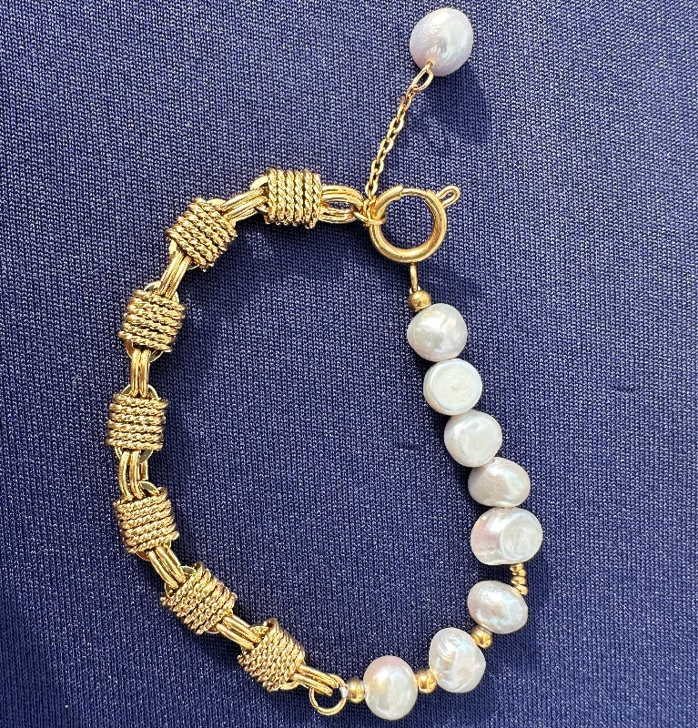 Ladies Square Edge Bracelets -Blue Pearl and Chain Bracelet