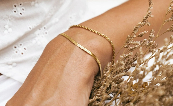 Bracelets & Bangles